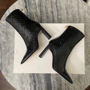 Good American Croc Patent Square Toe Bootie - sz 6.5